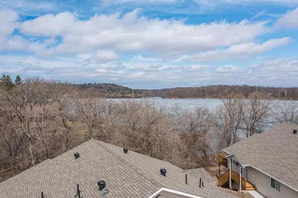 $299,900 | 1719 13th Avenue Northeast, Brainerd, MN 56401