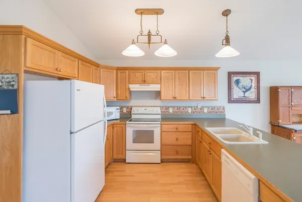 $299,900 | 1719 13th Avenue Northeast, Brainerd, MN 56401