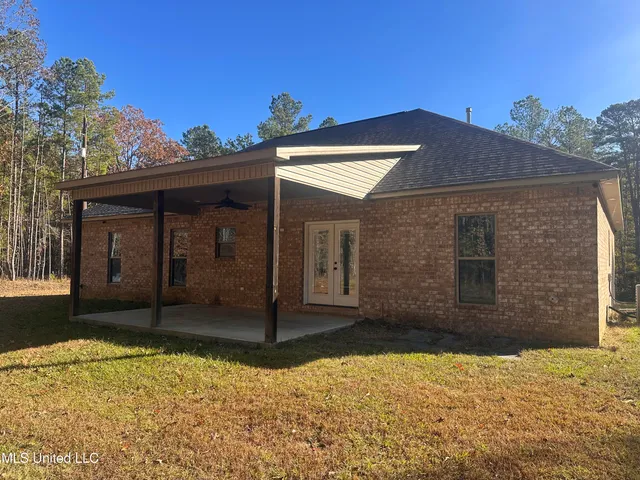 $315,000 | 1889 Gore Springs Road, Gore Springs, MS 38929