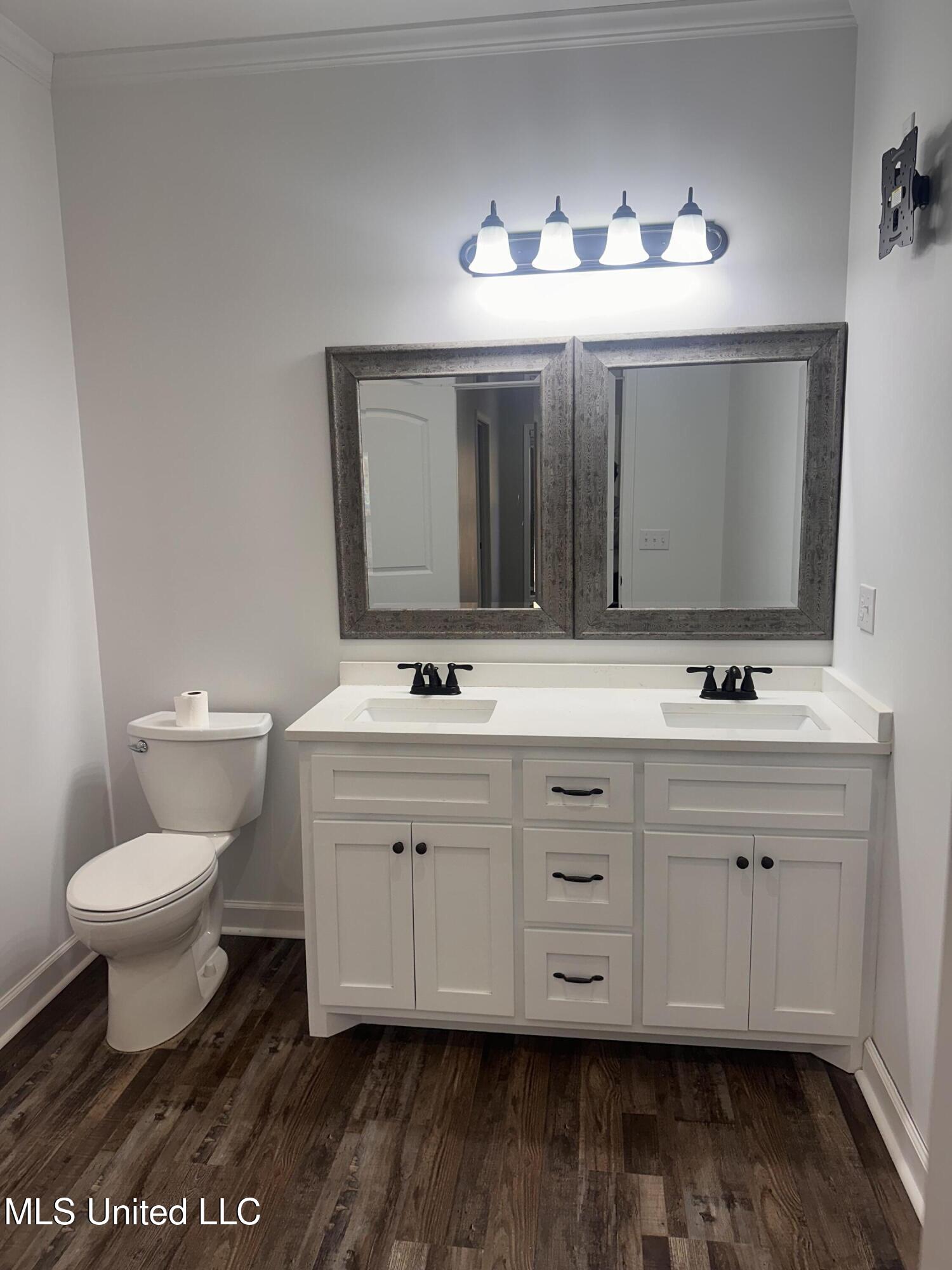 1889 Gore Springs Road Gore Springs, MS 38929 - Photo 10 of 27 IMG_7252