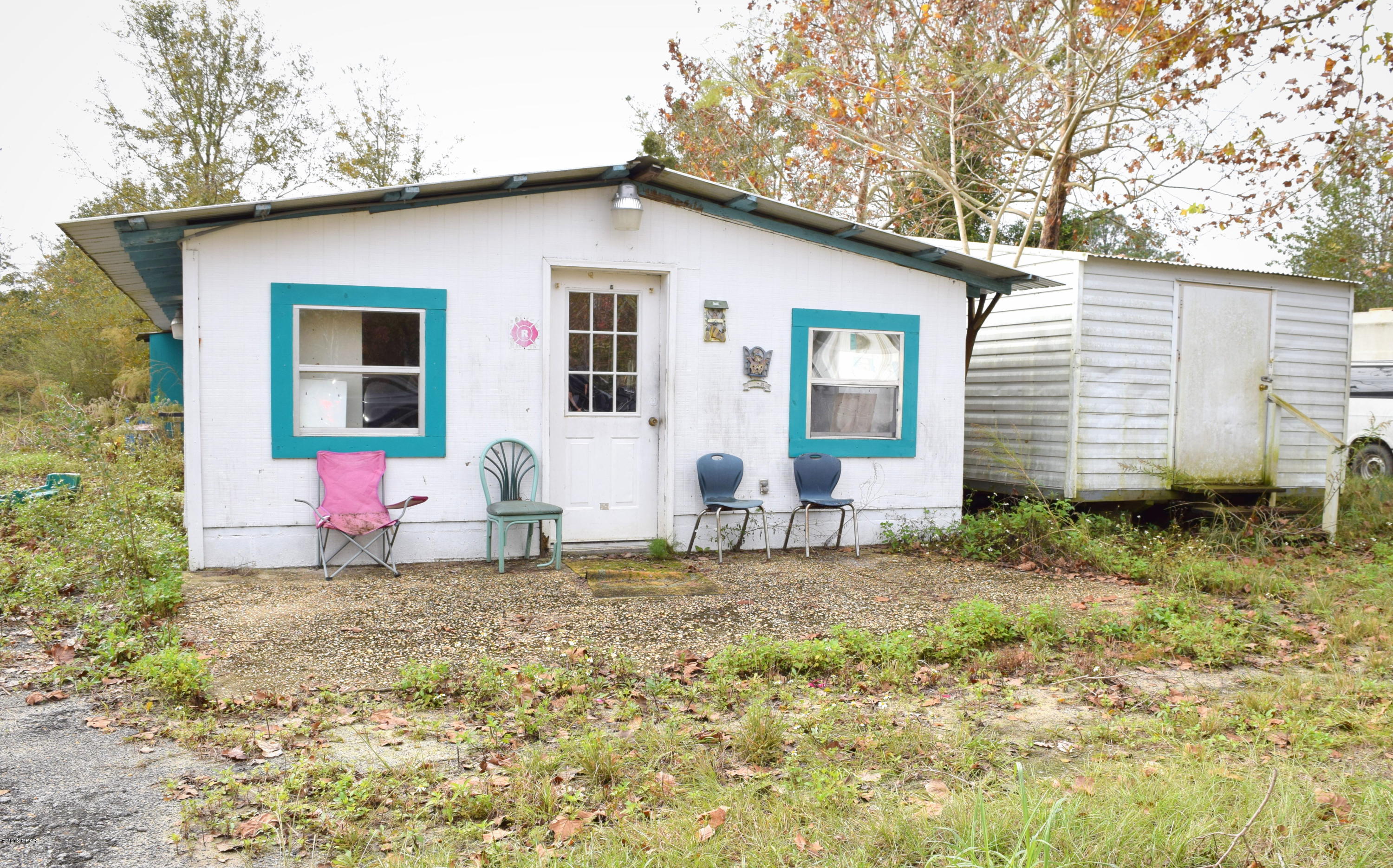 2563 River Road Caryville, FL 32427 - Photo 7 of 11