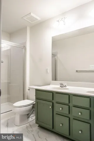 $3,250 | 3541 Woodlake Drive, Unit 13, Silver Spring, MD 20904