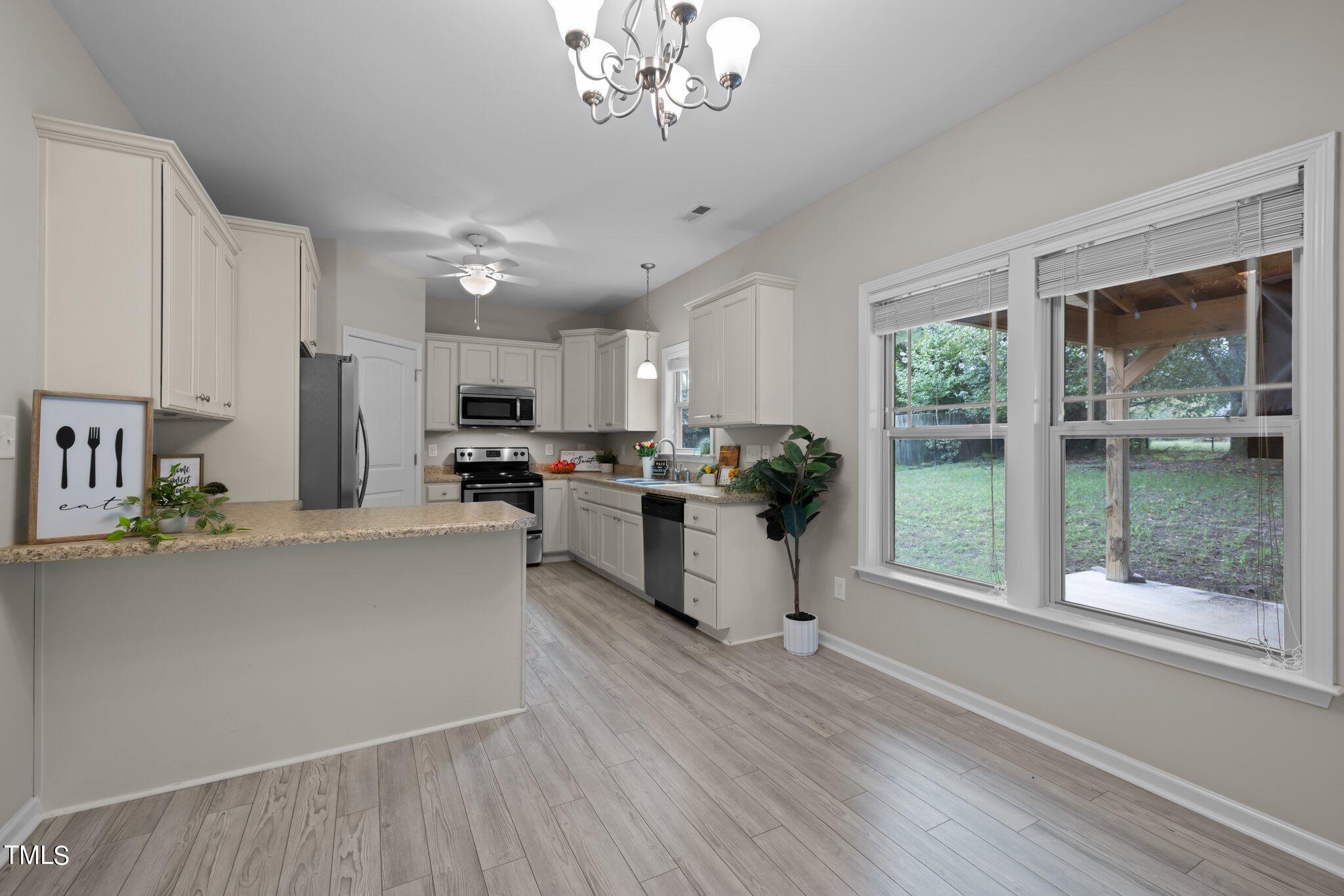 4225 Winding Stream Drive Raleigh, NC 27610 - Photo 17 of 44 Kitchen