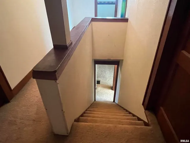 a bathroom with a toilet