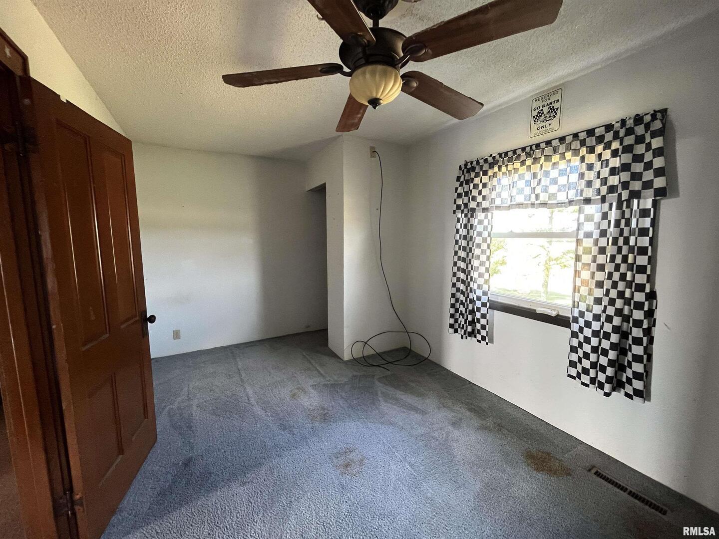 2283 East 2750th Street Kewanee, IL 61443 - Photo 53 of 58 a view of a livingroom with a staircase