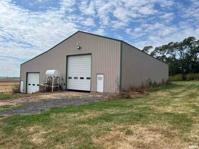 $365,000 | 2283 East 2750th Street, Kewanee, IL 61443