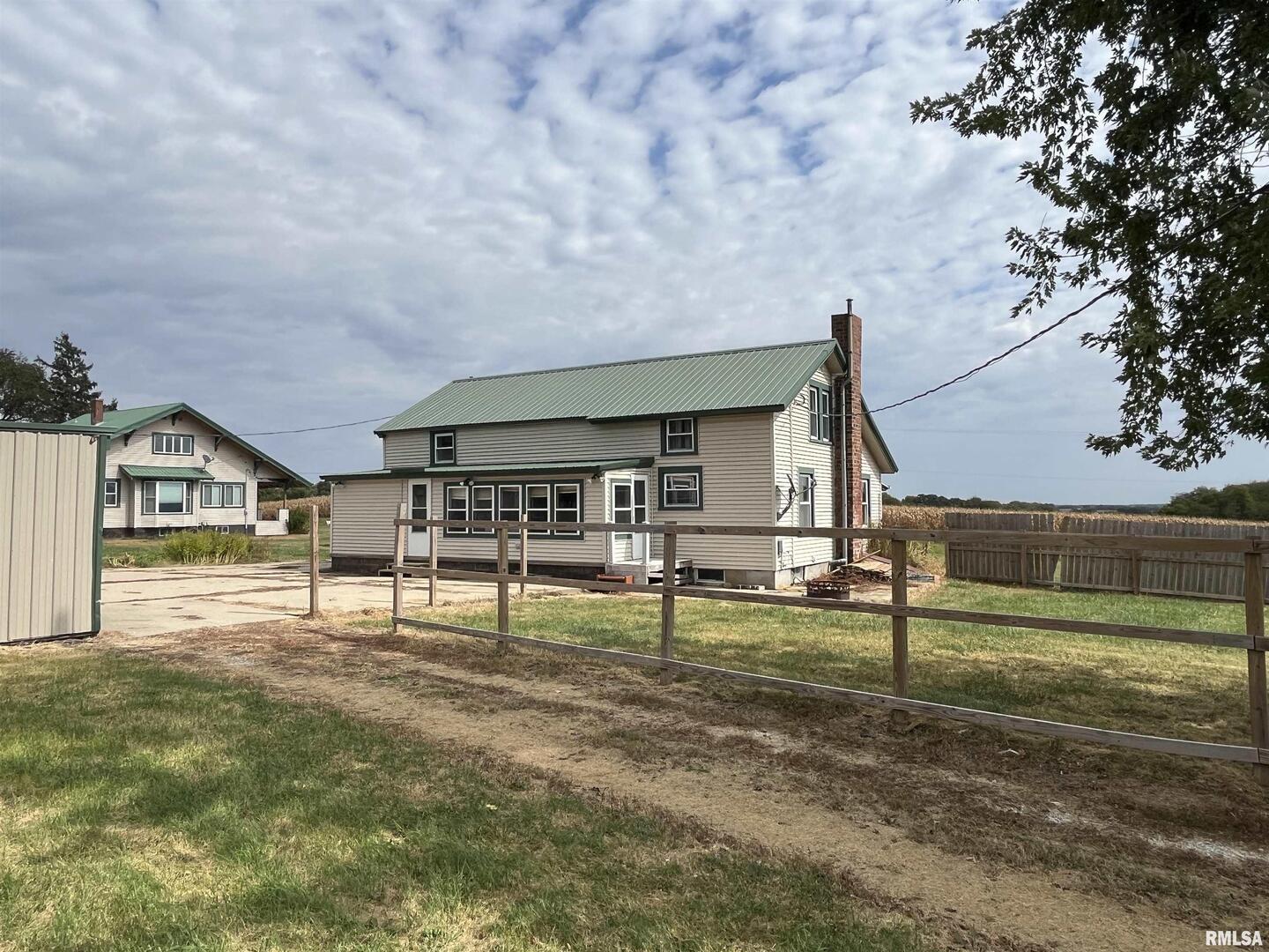 2283 East 2750th Street Kewanee, IL 61443 - Photo 7 of 58 a view of house with a backyard