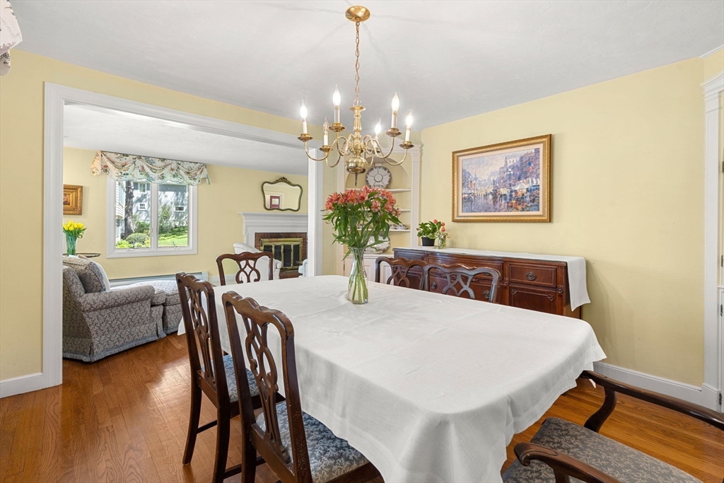 4 Crestwood Road Marblehead, MA 01945 - Photo 4 of 30