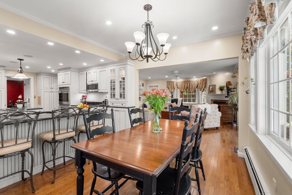 4 Crestwood Road Marblehead, MA 01945 - Photo 10 of 30