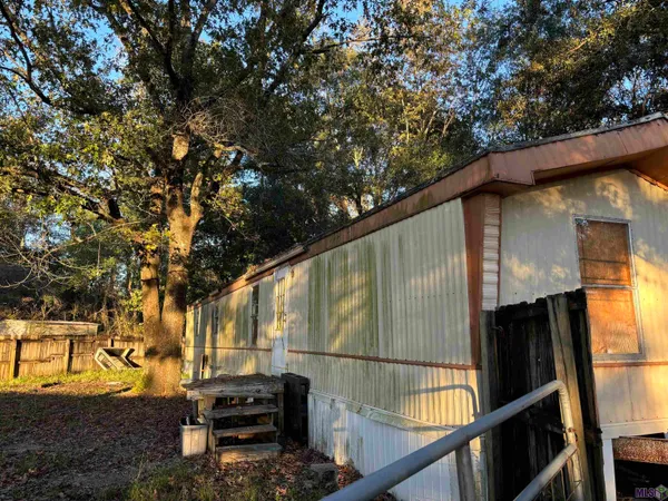 $125,000 | 26100 Walker South Road, Denham Springs, LA 70726