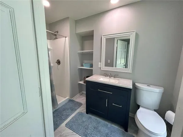 $475,000 | 27809 Highway 7, Harrisonville, MO 64701