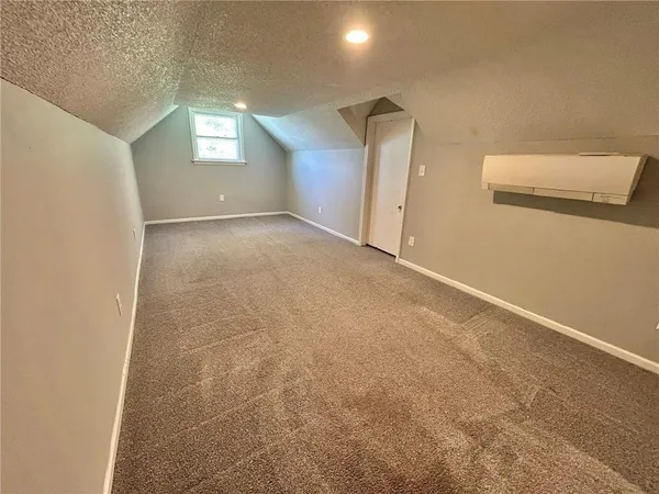 $475,000 | 27809 Highway 7, Harrisonville, MO 64701