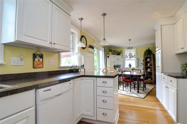 85 Shaw Farm Road Holliston, MA 01746 - Photo 8 of 27 Gallery Image 8