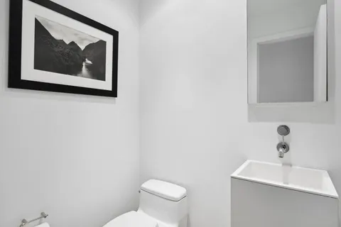 $2,880,000 | 67 Scrimshaw Lane, Amagansett, NY 11930