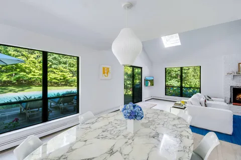 $2,880,000 | 67 Scrimshaw Lane, Amagansett, NY 11930