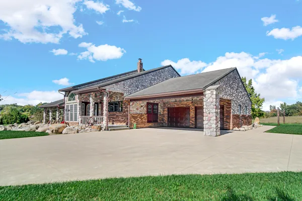 a view of a house with a outdoor space