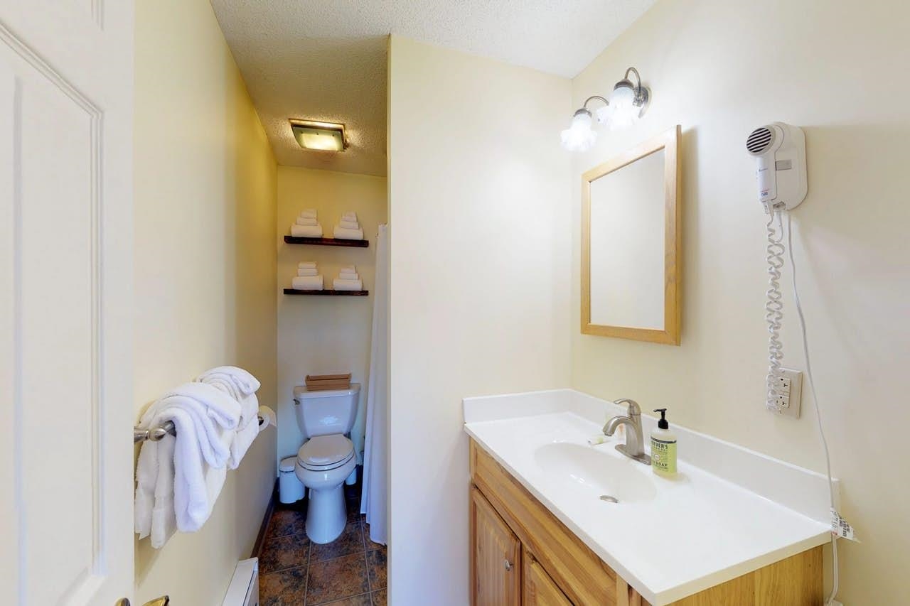 85 Main Street, Unit 303 Ludlow, VT 05149 - Photo 5 of 38 Gallery Image 5