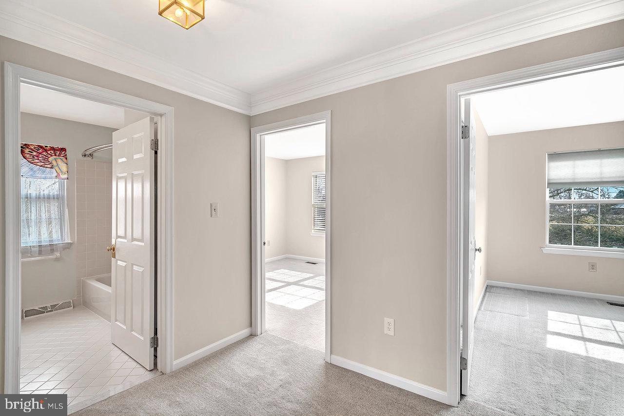 6 Green Court Columbus, NJ 08022 - Photo 22 of 51