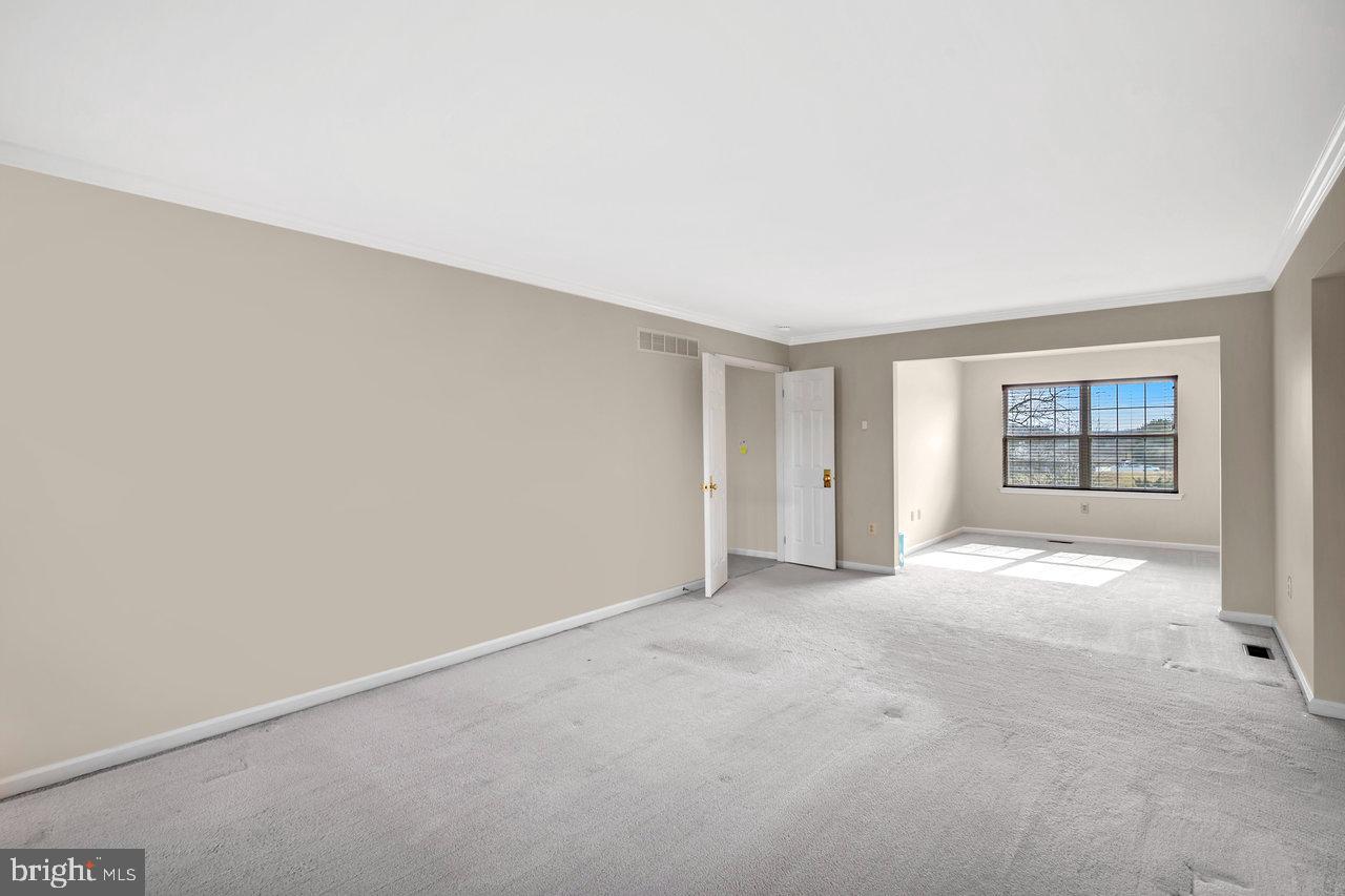 6 Green Court Columbus, NJ 08022 - Photo 36 of 51