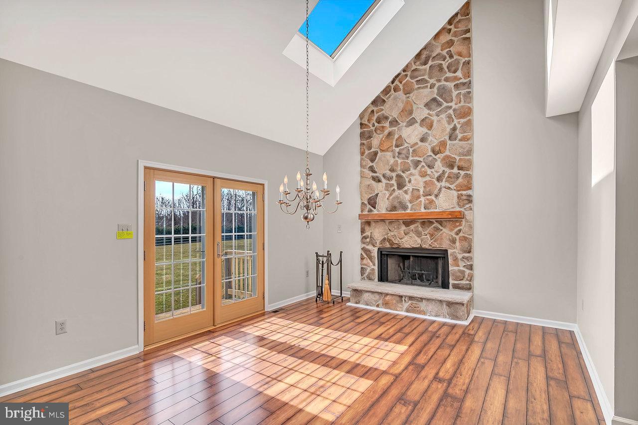 6 Green Court Columbus, NJ 08022 - Photo 4 of 51