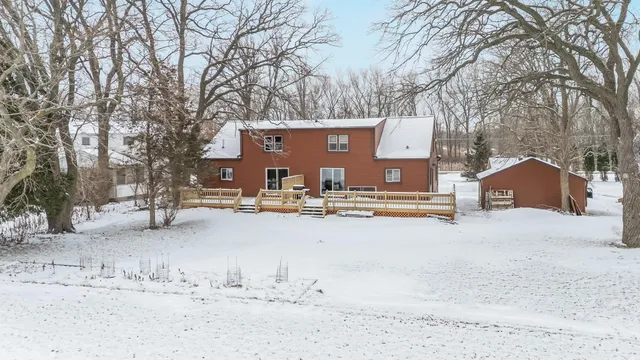 $527,000 | 2453 East Shore Drive, Green Bay, WI 54302