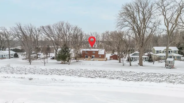 $527,000 | 2453 East Shore Drive, Green Bay, WI 54302