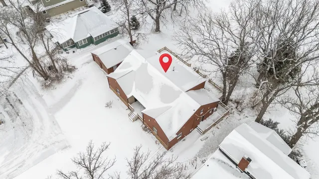 $527,000 | 2453 East Shore Drive, Green Bay, WI 54302