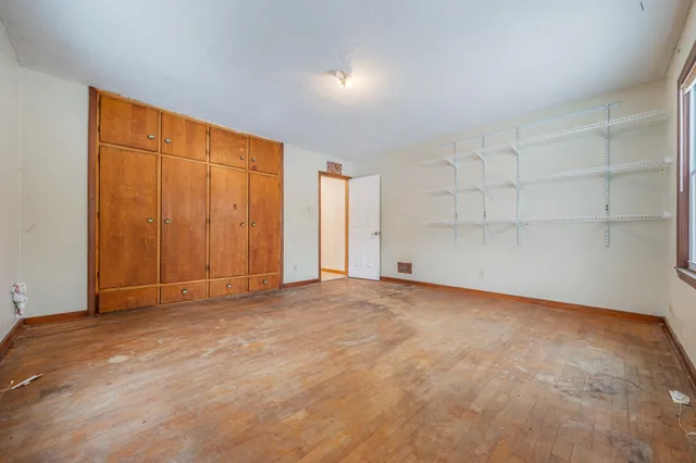 $527,000 | 2453 East Shore Drive, Green Bay, WI 54302