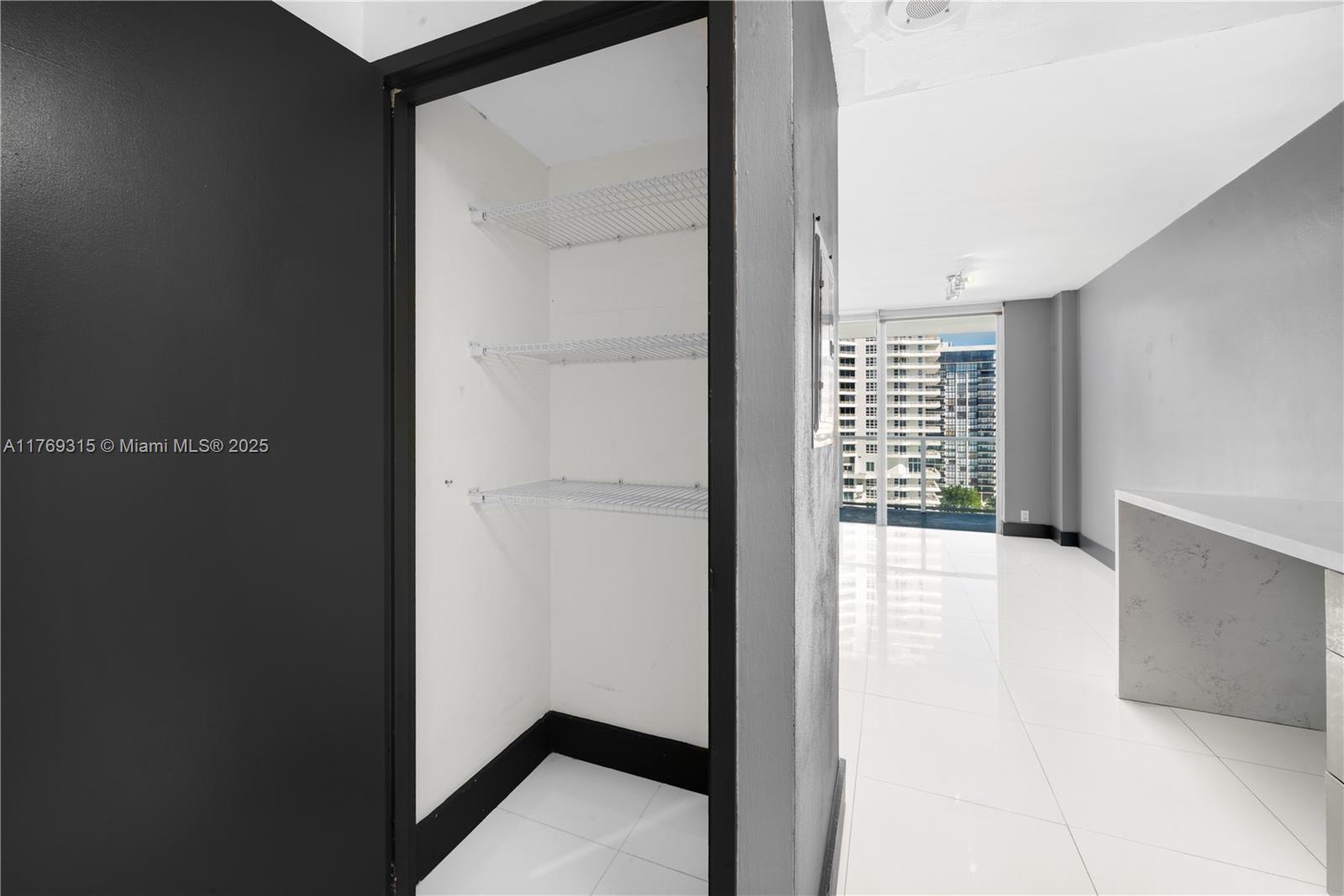 3301 Northeast 5th Avenue, Unit 1212 Miami, FL 33137 - Photo 16 of 37