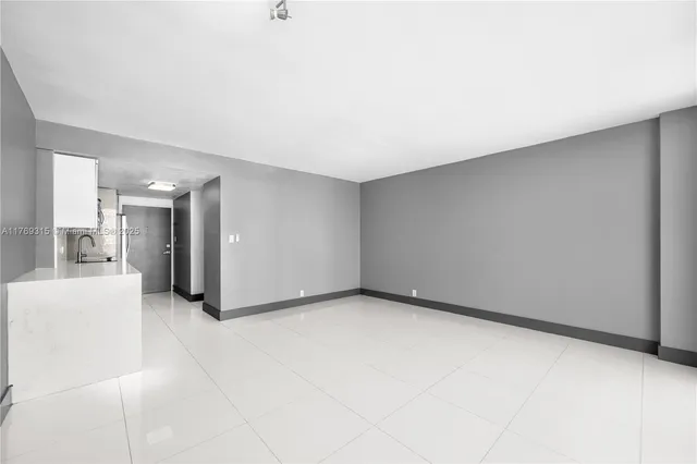 $450,000 | 3301 Northeast 5th Avenue, Unit 1212, Miami, FL 33137