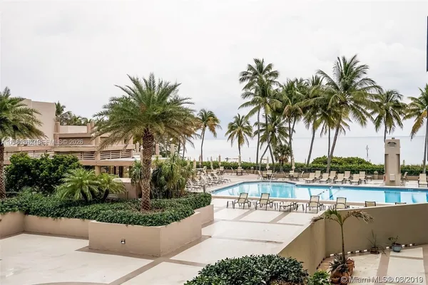 $11,500 | 201 Crandon Boulevard, Unit 1226, Key Biscayne, FL 33149