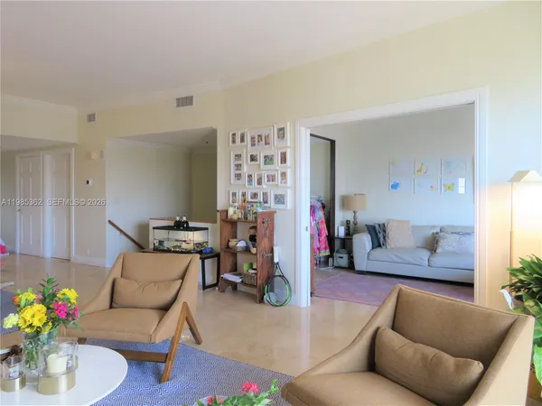 $11,500 | 201 Crandon Boulevard, Unit 1226, Key Biscayne, FL 33149