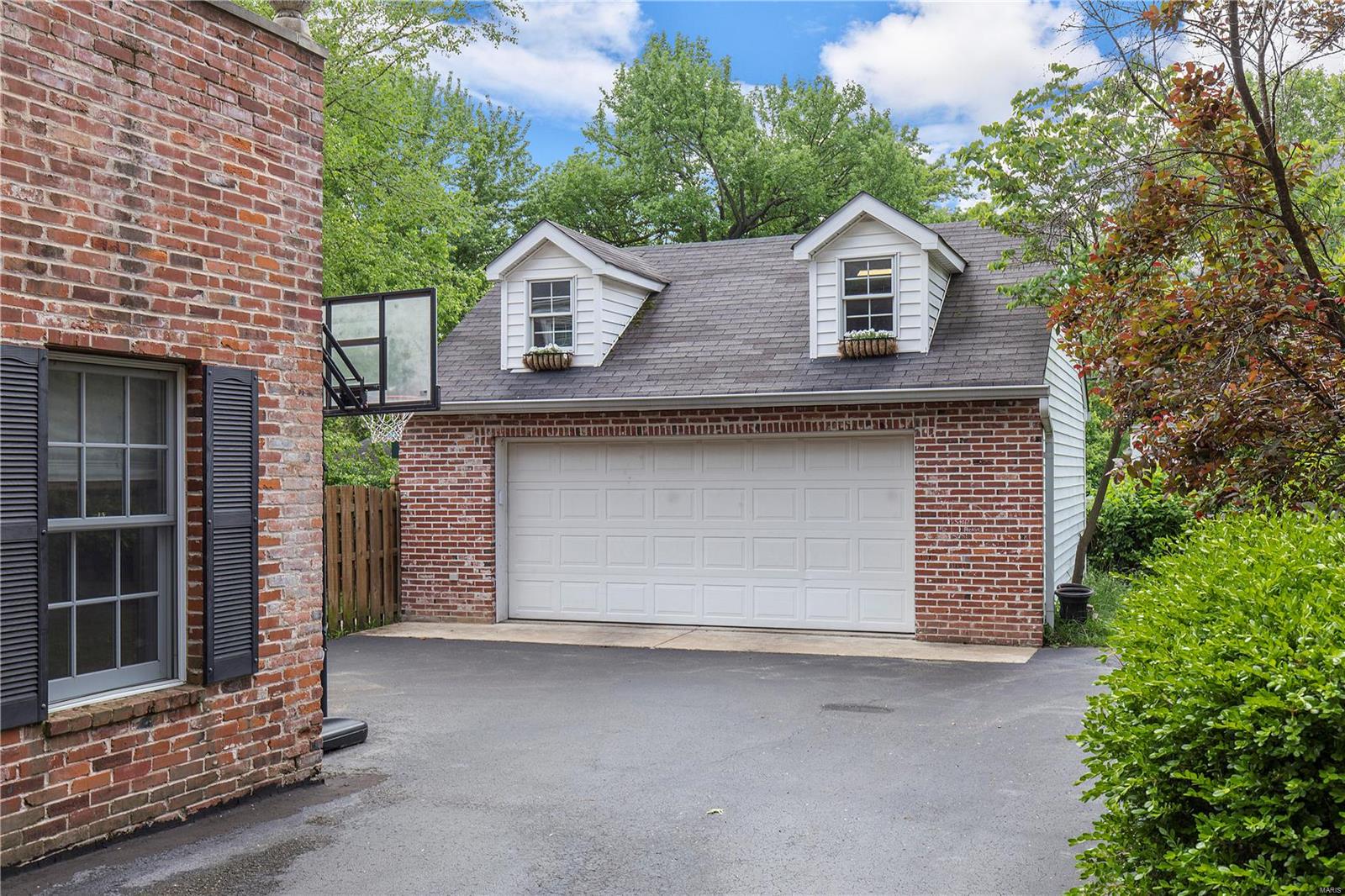 31 Enfield Road Olivette, MO 63132 - Photo 21 of 21 Gallery Image 21