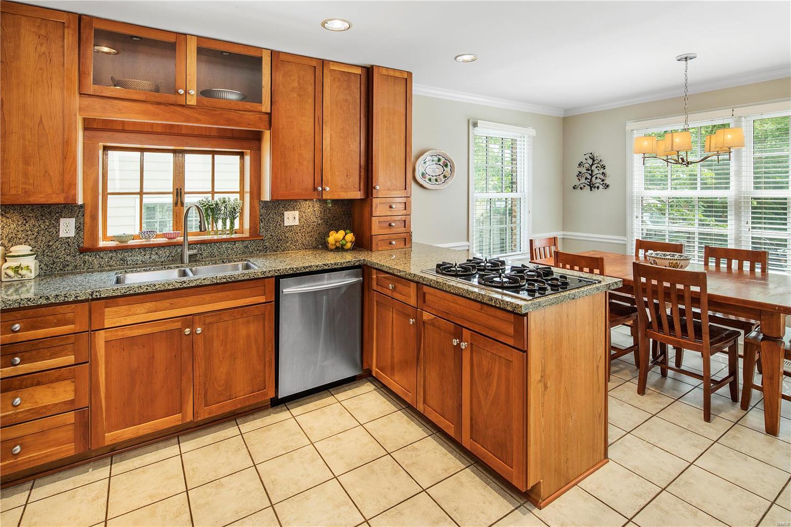 31 Enfield Road Olivette, MO 63132 - Photo 7 of 21 Gallery Image 7