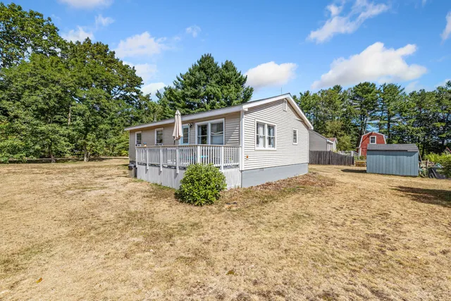 $439,000 | 3 Nichols Lane, Kennebunk, ME 04043