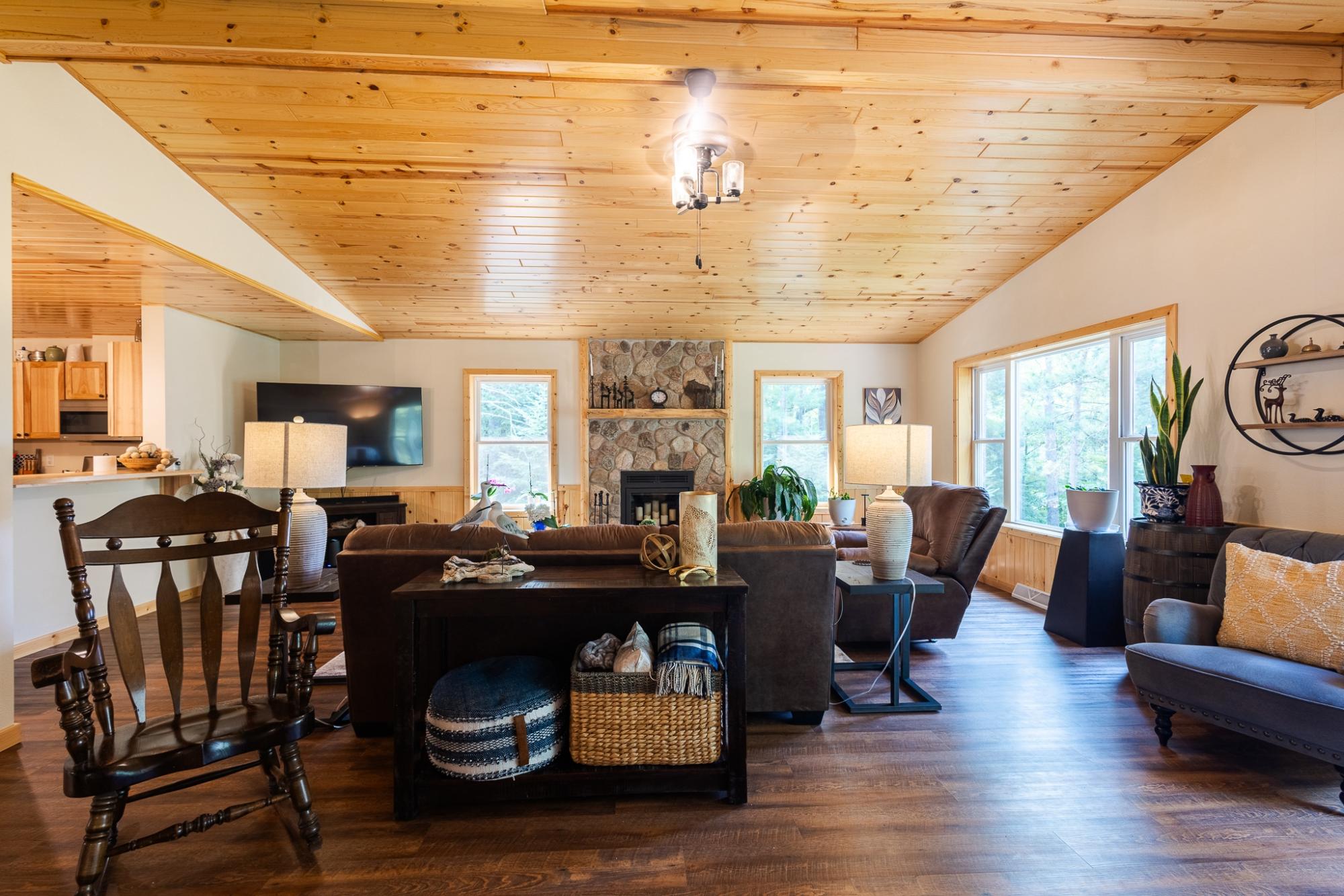 9097 Thoroughfare Road Minocqua, WI 54548 - Photo 20 of 51 Gallery Image 20