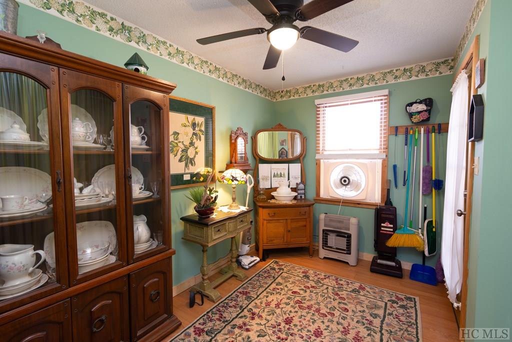 903 Scarlett Ridge Sylva, NC 28779 - Photo 2 of 37 Gallery Image 2