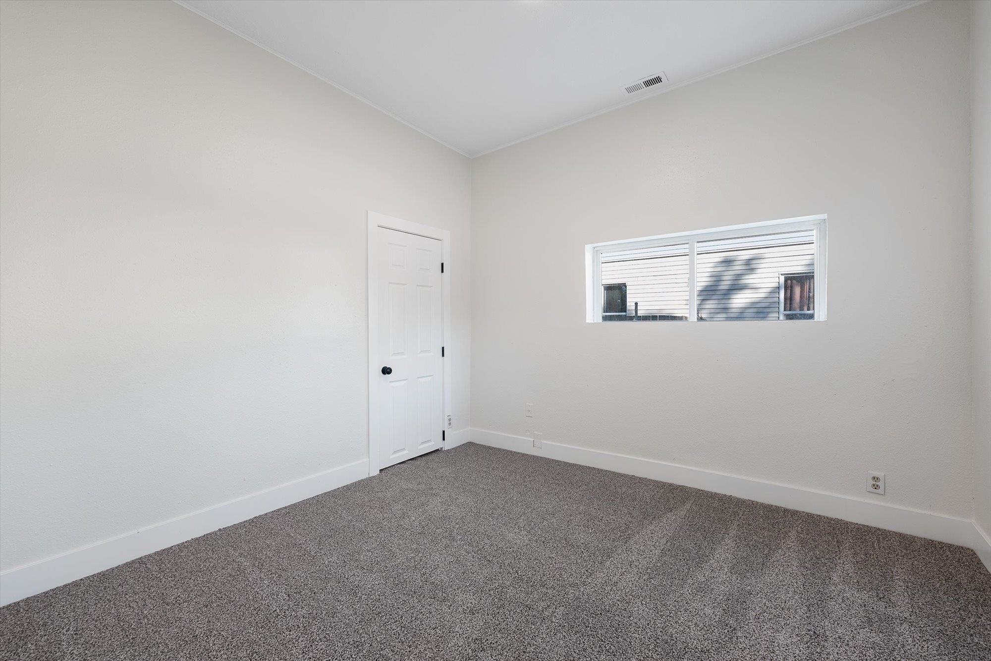 824 West Fairview Avenue Spokane, WA 99205 - Photo 13 of 29