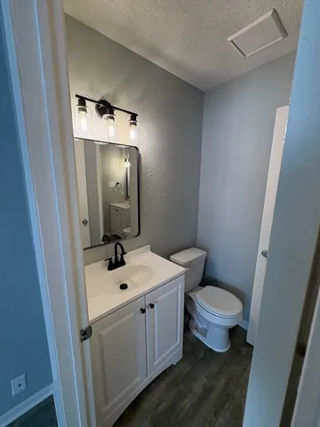 $1,895 | 317 West William Cannon Drive, Unit B, Austin, TX 78745