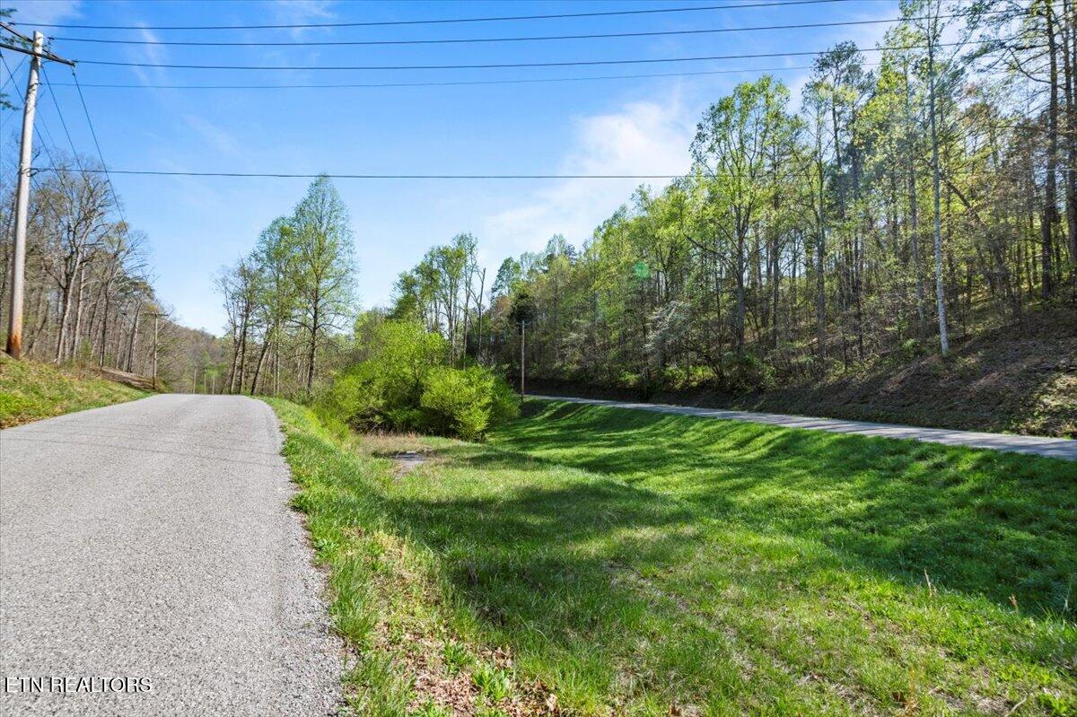 Rainbow View Road La Follette, TN 37766 - Photo 14 of 16 13-Rainbow View