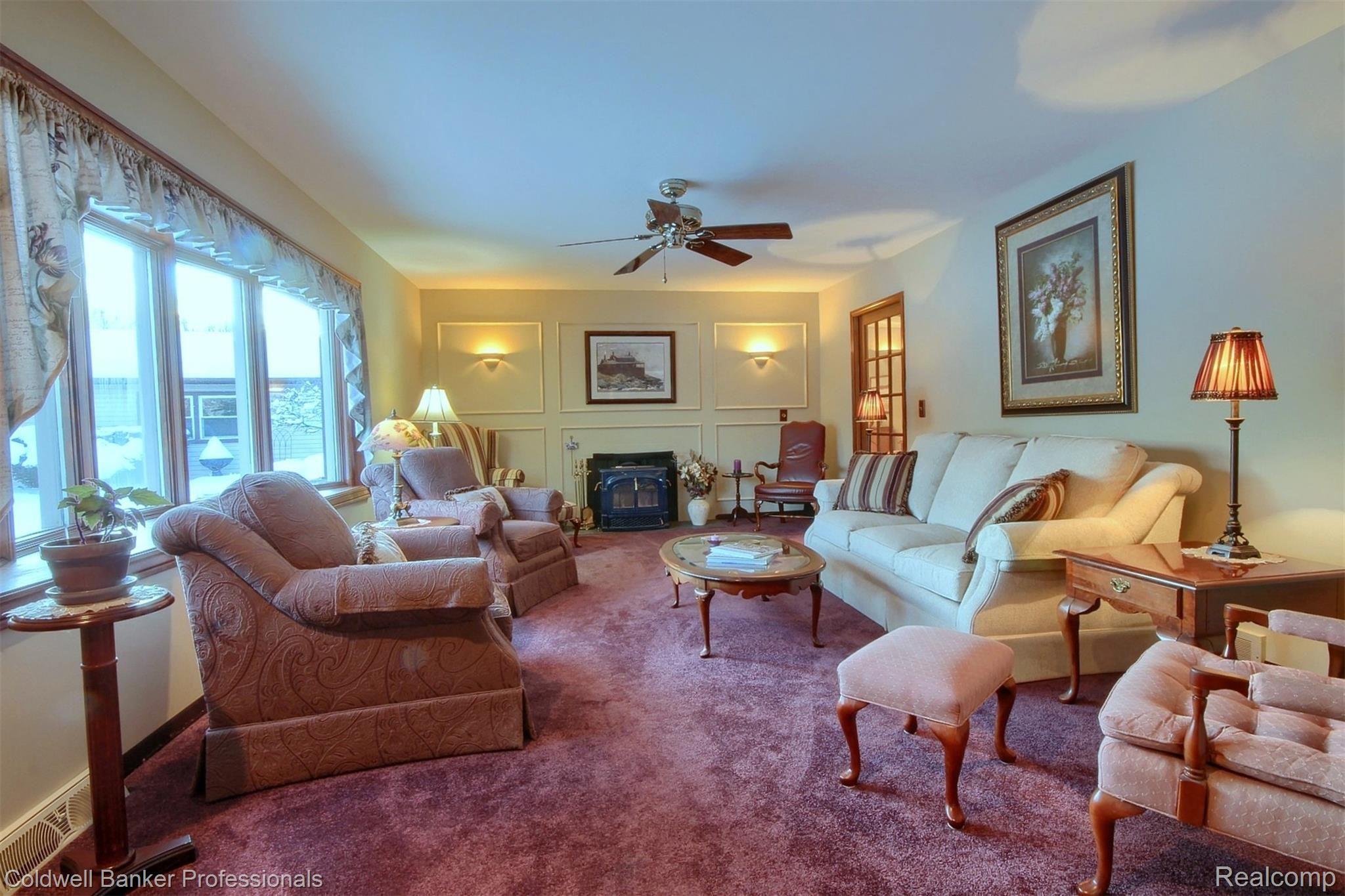 9503 Warren Road Plymouth, MI 48170 - Photo 12 of 58 12-Living Room.jpg