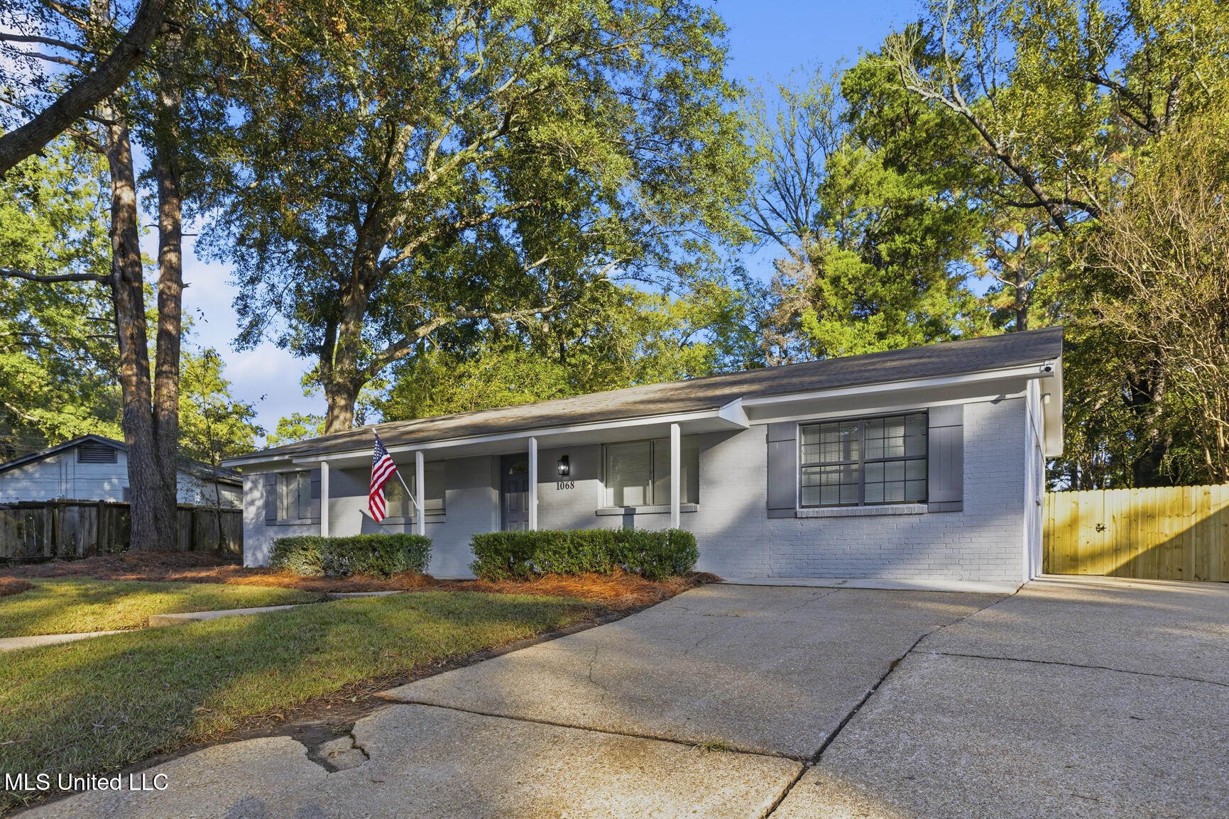 1068 Westway Street Jackson, MS 39212 - Photo 2 of 28 1068 Westway1-1