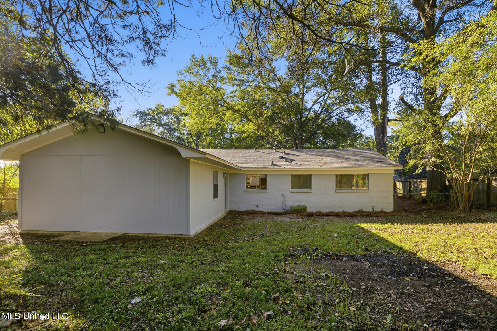 1068 Westway Street Jackson, MS 39212 - Photo 27 of 28 1068 Westway1-28