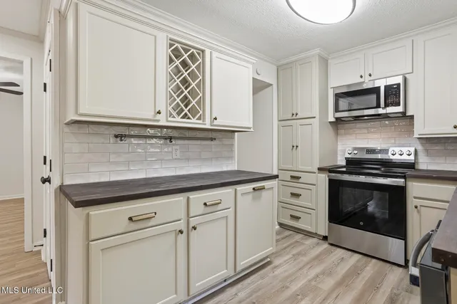 $179,000 | 1068 Westway Street, Jackson, MS 39212