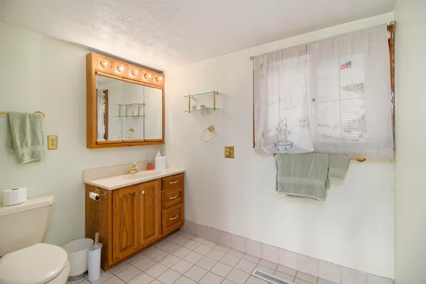 $1,400,000 | 7320 Montgomery Boulevard, Pentwater, MI 49449