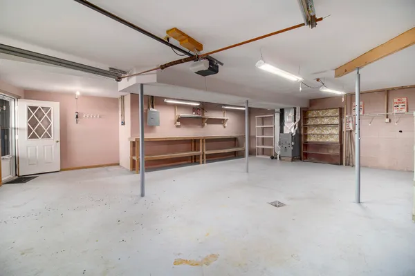 $1,400,000 | 7320 Montgomery Boulevard, Pentwater, MI 49449