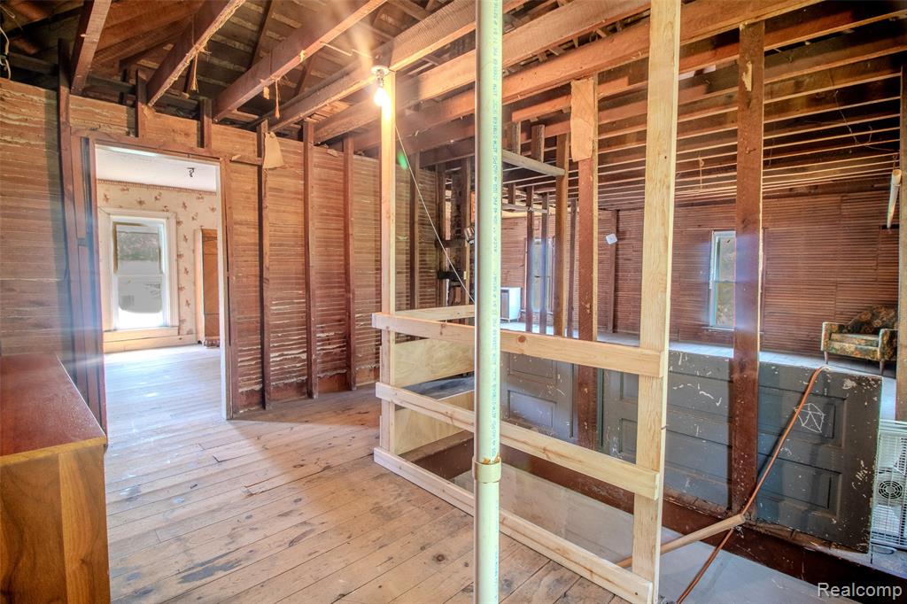749 East Newburg Road Carleton, MI 48117 - Photo 40 of 43
