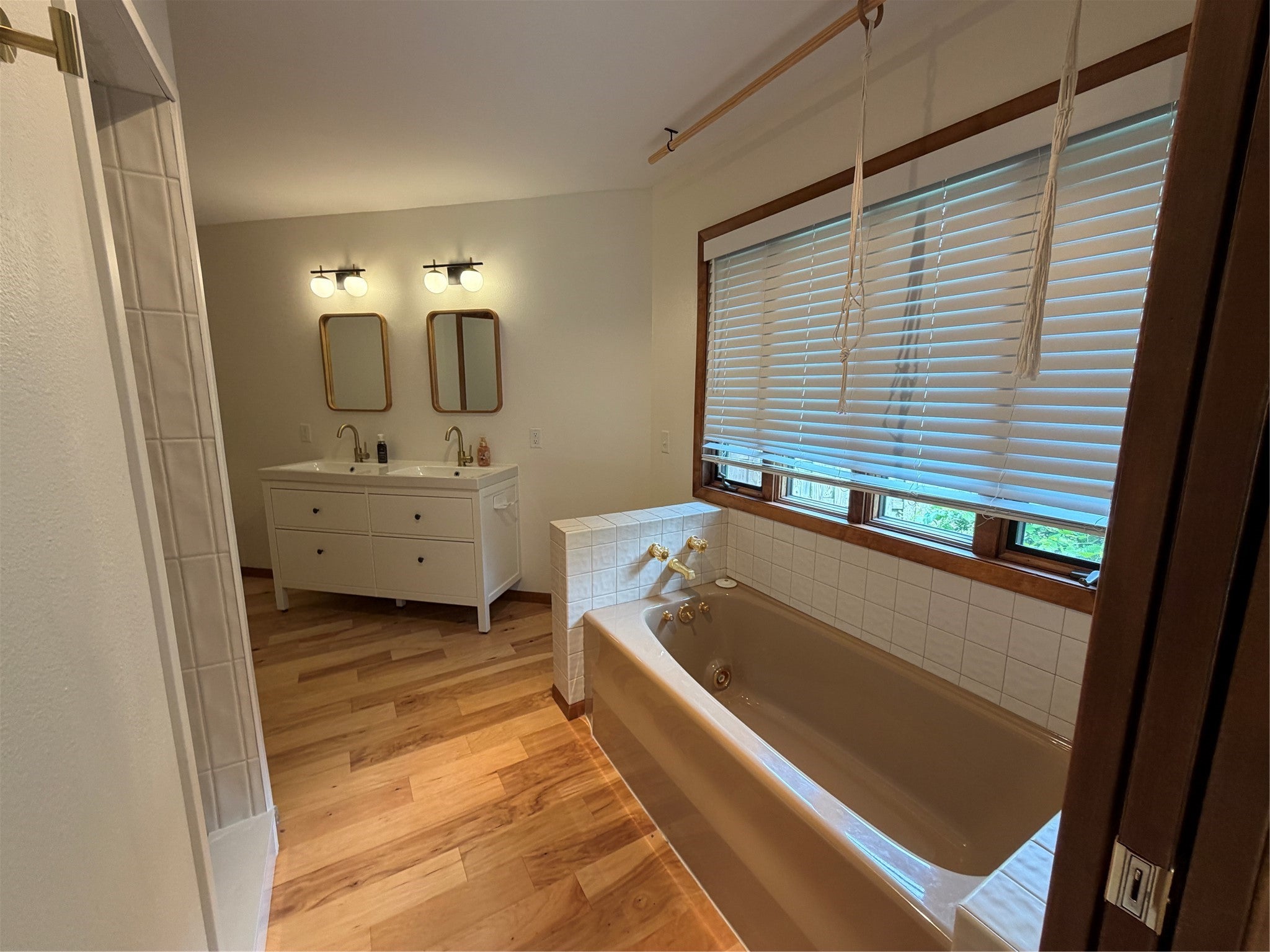 225 Corydon Road Eau Claire, WI 54701 - Photo 4 of 44 Gallery Image 4