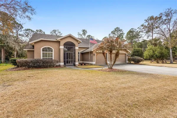$490,000 | 1012 Pine Tree Drive, Eustis, FL 32726