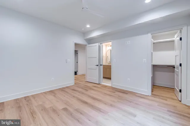 $2,599,888 | 913 Symphony Circle Southwest, Vienna, VA 22180